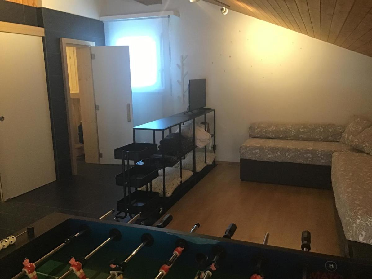 Apartment In 迪森蒂斯 外观 照片