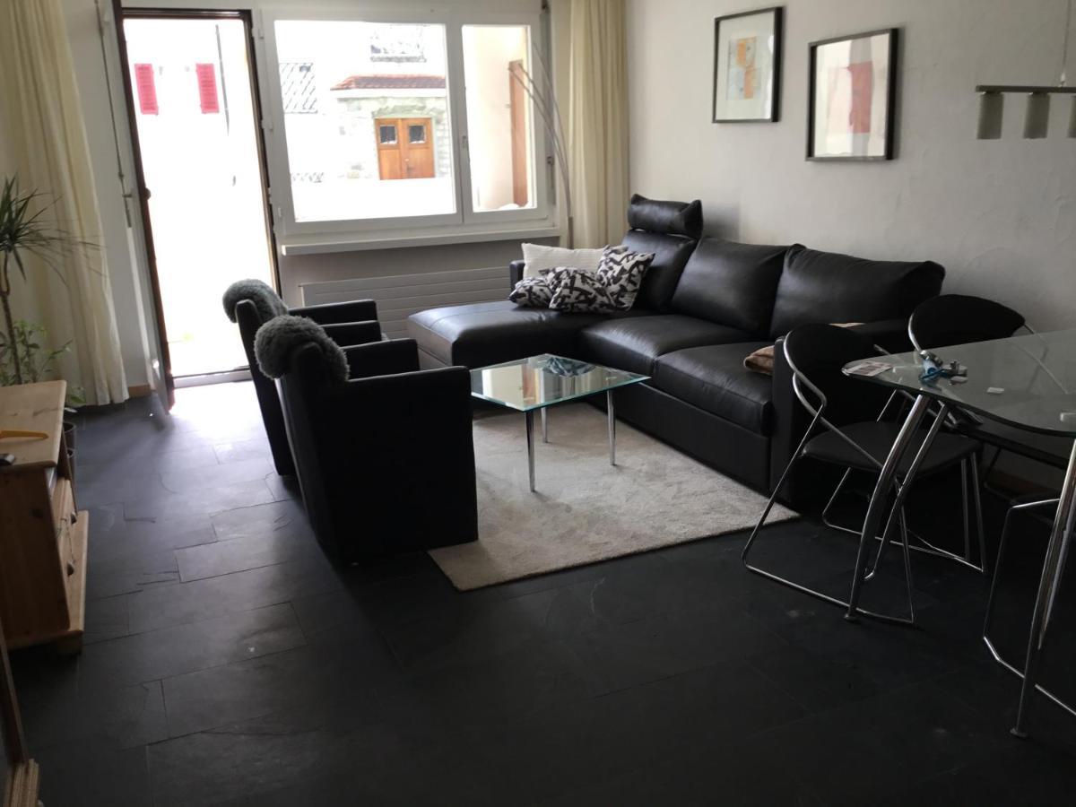 Apartment In 迪森蒂斯 外观 照片